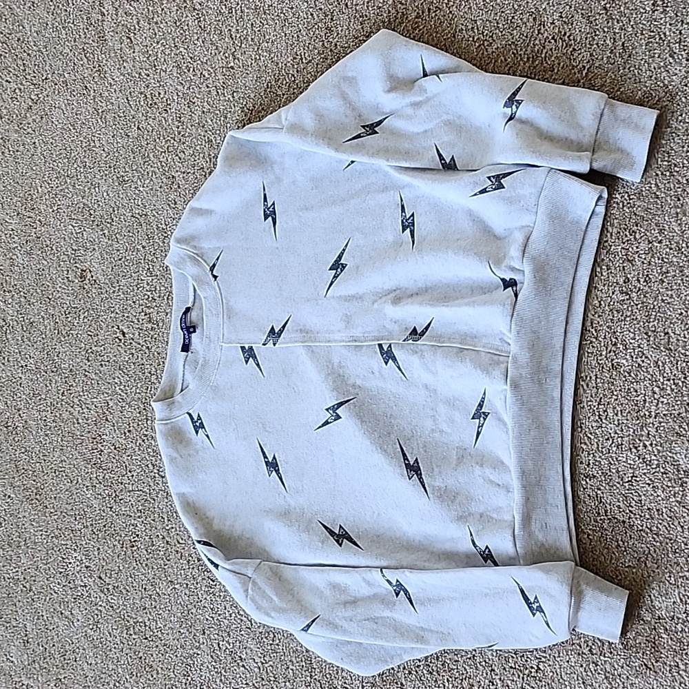 Ocean drive gray, grey, silver sweatshirt women's size small lightning bolt